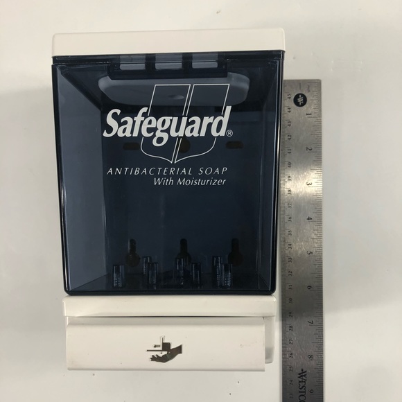 Safeguard Wall Mounted Liquid Soap Dispenser - Picture 3 of 7